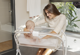 Guía para bañar a tu bebé: Cómo y qué usar
